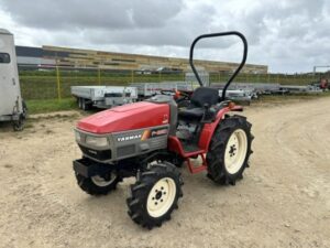 1-104.jpg Micro-tracteur Yanmar F220D – 22 CV – 4RM