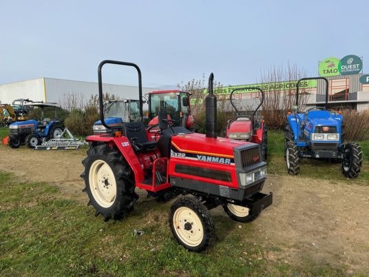 1-105.jpg Micro-tracteur Yanmar FX22 – 24 CV – 2RM