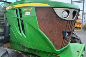 1-132.jpg Tracteur John Deere 6090 MC – 4RM – 2016 – 90 h