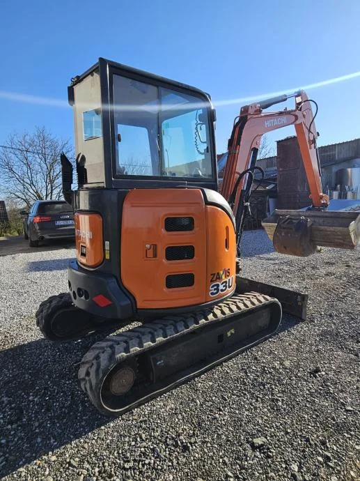 1-32.webp Mini-pelle Hitachi Zaxis U33 (2014) – 3,5 t