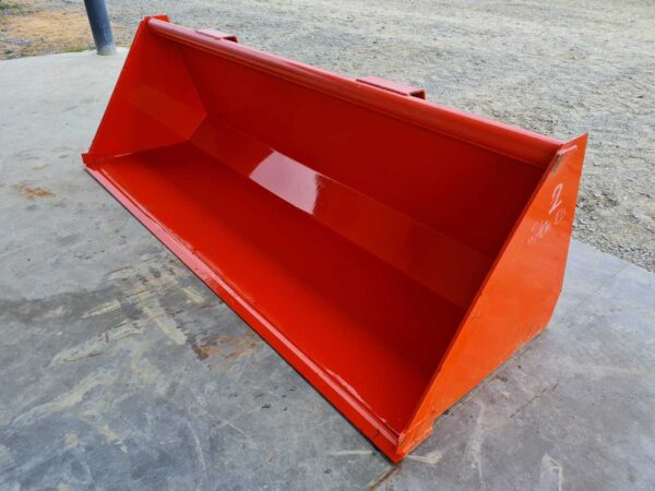 Kubota Modèle M1896E Largeur 2,4m