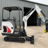 Mini-pelle Bobcat E17
