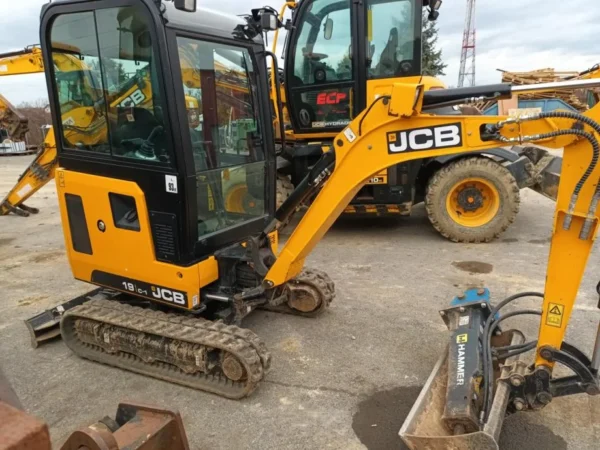 Mini-pelle JCB 19C-1 (2021) – 1,8 t