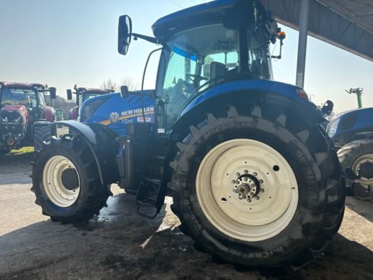 Tracteur agricole New Holland T7