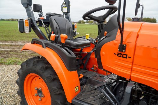 Micro-tracteur Preet Avenger 20 – 20 CV – 4WD – Neuf