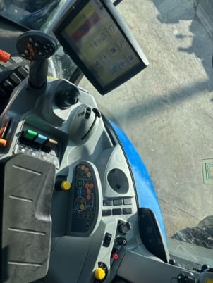 Tracteur agricole New Holland T7