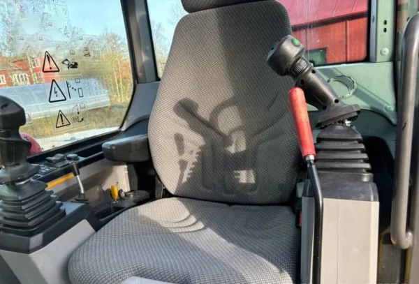 Mini-pelles