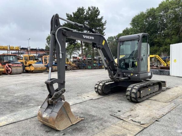 Mini-pelle Volvo ECR50D (2018)
