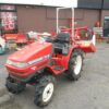 2-64.jpg Tracteur Yanmar d’occasion de 14 chevaux