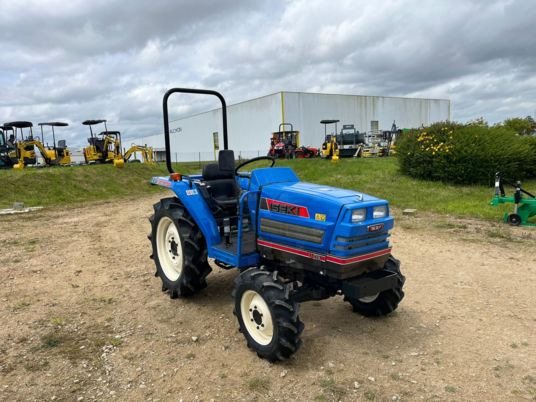 Micro-tracteur Iseki 247 – 24 CV – 4RM – Remanufacturé