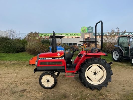 2-95.jpg Micro-tracteur Yanmar FX22 – 24 CV – 2RM