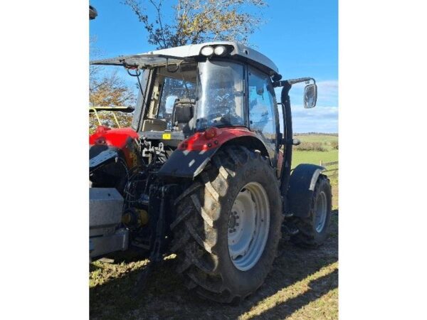 Tracteur Massey Ferguson 5610 – 100 ch – 2013 – 2 150 h