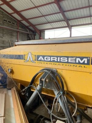 Trémie Frontale AGRISEM NS 1900 – Capacité 1 900 L