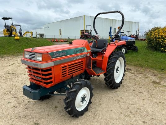 Micro-tracteur Kubota L1-185 – 18,5 CV – 4RM – Remanufacturé