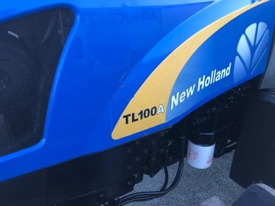 Tracteur New Holland TL100A – 4RM – 2005 – 100 ch