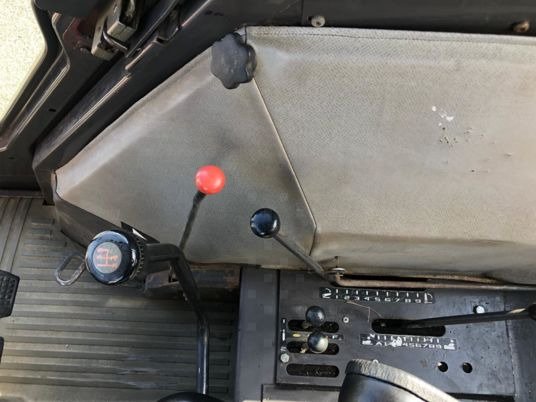 Tracteur Renault CERES 85 X – 1996 – 75 ch – 4RM