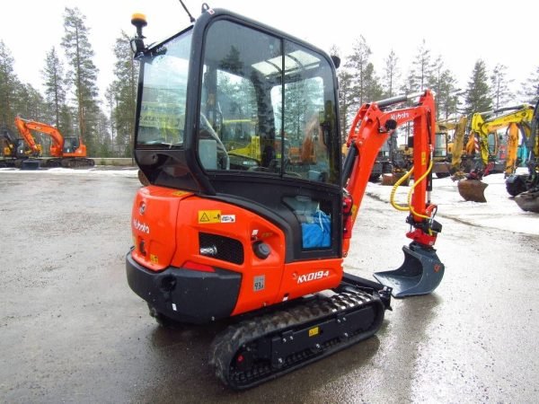 Mini-pelle Kubota KX019-4