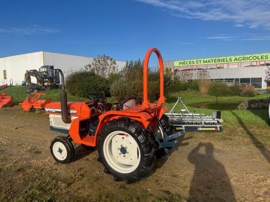 Micro-tracteur Kubota B1702 – 18 CV – 2RM – Remanufacturé