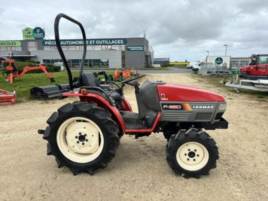Micro-tracteur Yanmar F220D – 22 CV – 4RM