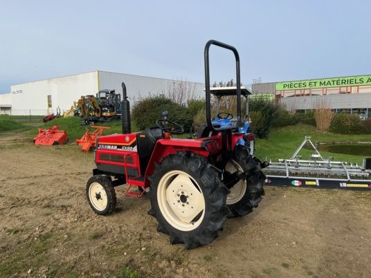 4-91.jpg Micro-tracteur Yanmar FX22 – 24 CV – 2RM