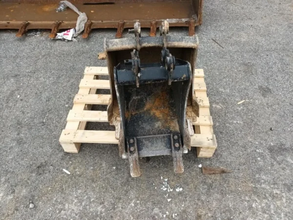 Mini-pelle JCB 19C-1 (2021) – 1,8 t