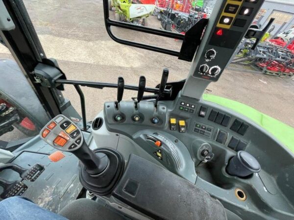 Tracteur Claas ARION 430 – 2016 – 4RM – 4 516 h