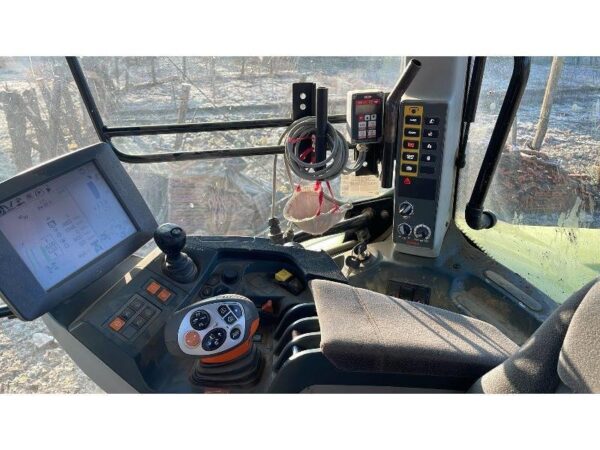 Tracteur Claas ARION 650 CMATIC – 185 ch – 4RM – 2015