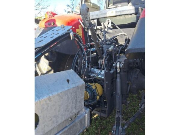 Tracteur Massey Ferguson 5610 – 100 ch – 2013 – 2 150 h