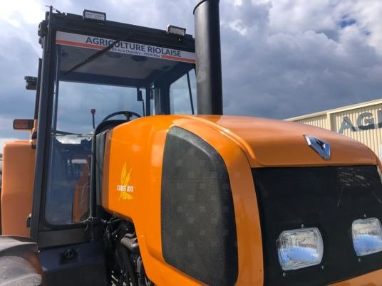 Tracteur Renault CERES 85 X – 1996 – 75 ch – 4RM