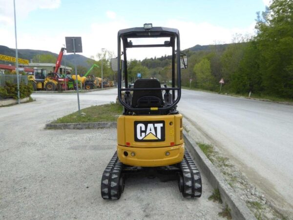 Mini-pelle CATERPILLAR 301.7D CR