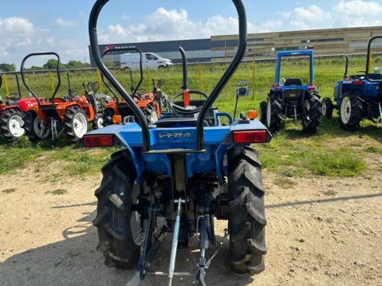 Micro-tracteur Iseki TA-210F – 21 CV – 4RM – Remanufacturé