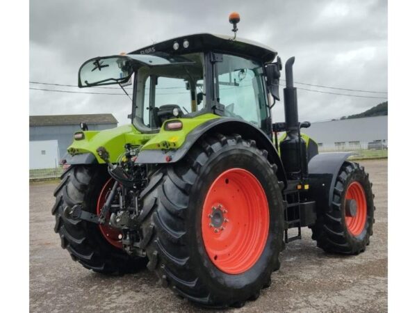 Tracteur Claas ARION 650 CEBIS – 185 ch – 4RM – 2020