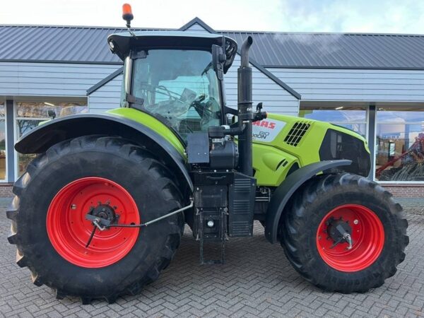 Tracteur Claas AXION 810 CMATIC – 292 ch – 2016 – 7 075 h