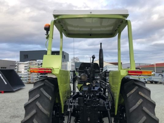 Tracteur Hürlimann H355 avec arceau