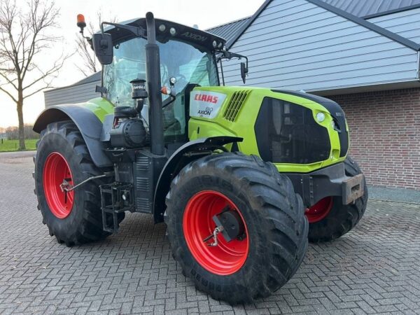Tracteur Claas AXION 810 CMATIC – 292 ch – 2016 – 7 075 h