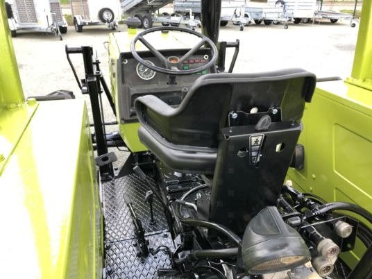 Tracteur Hürlimann H355 avec arceau