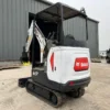 Mini-pelle Bobcat E17