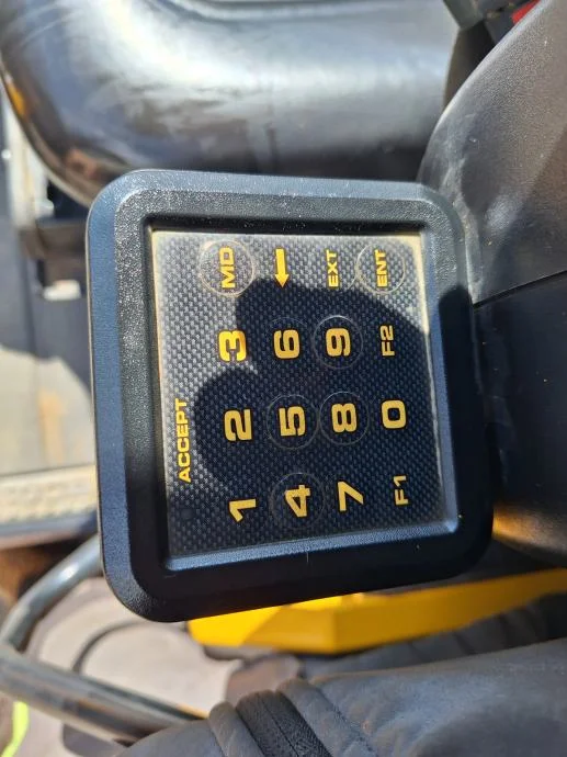 Mini-pelle JCB 19C-1 (2019) – 1,9 t