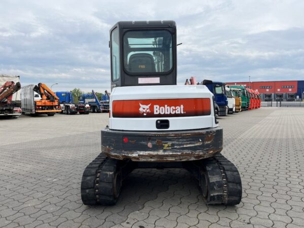 Mini-pelle BOBCAT E85